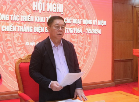 Bí thư Trung ương Đảng, Trưởng Ban Tuyên giáo Trung ương Nguyễn Trọng Nghĩa phát biểu định hướng, chỉ đạo Hội nghị.