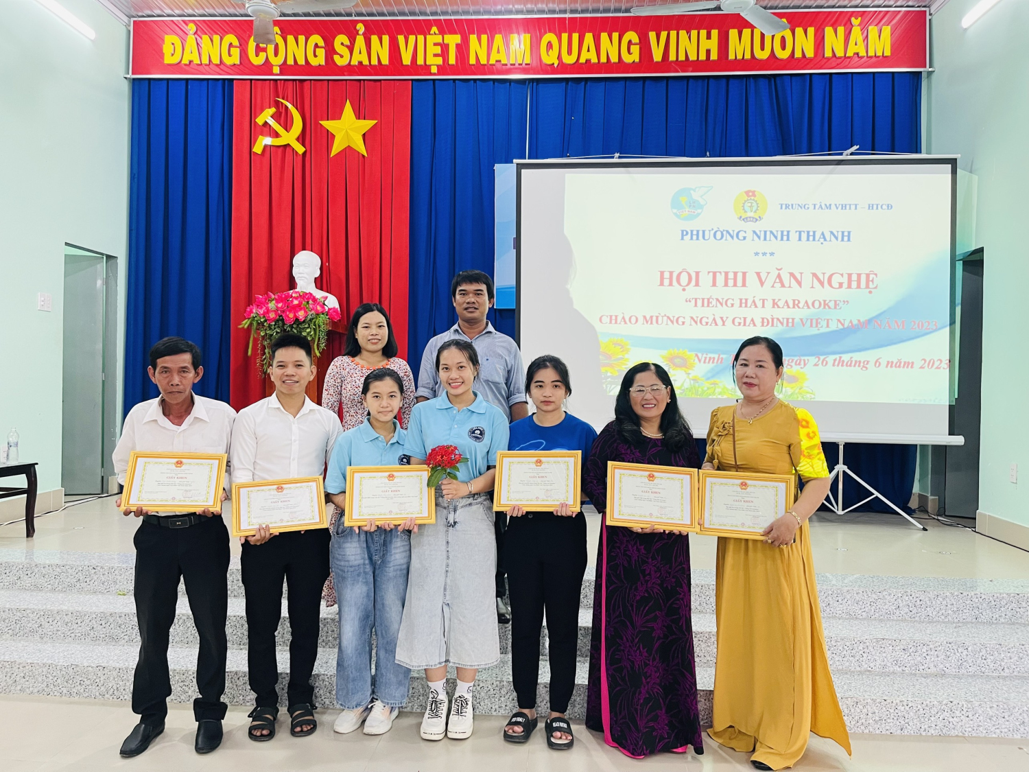 Phường Ninh Thạnh tổ chức: Hội thi văn nghệ “Tiếng hát Karaoke” chào mừng ngày gia đình Việt Nam