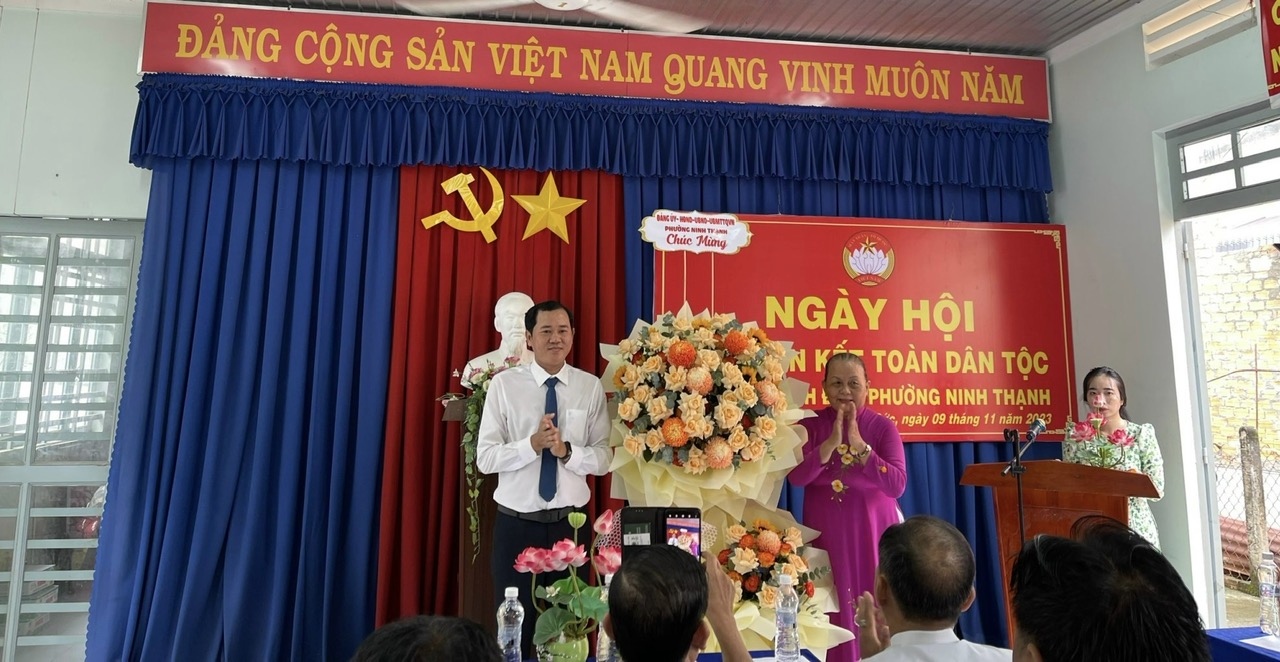Khu phố Ninh Đức, phường Ninh Thạnh tổ chức “Ngày hội Đại đoàn kết toàn dân tộc năm 2023”.