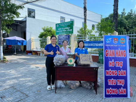 Gian hàng hỗ trợ Nông dân tiêu thụ nông sản