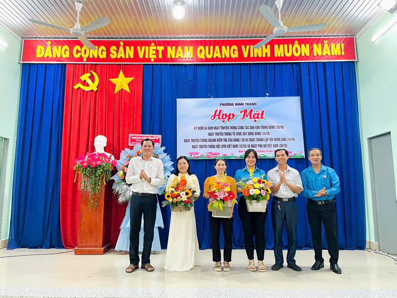 Phường Ninh Thạnh tổ chức buổi họp mặt nhân các ngày truyền thống, các ngày thành lập Hội và Ngày Phụ Nữ Việt Nam 20/10.