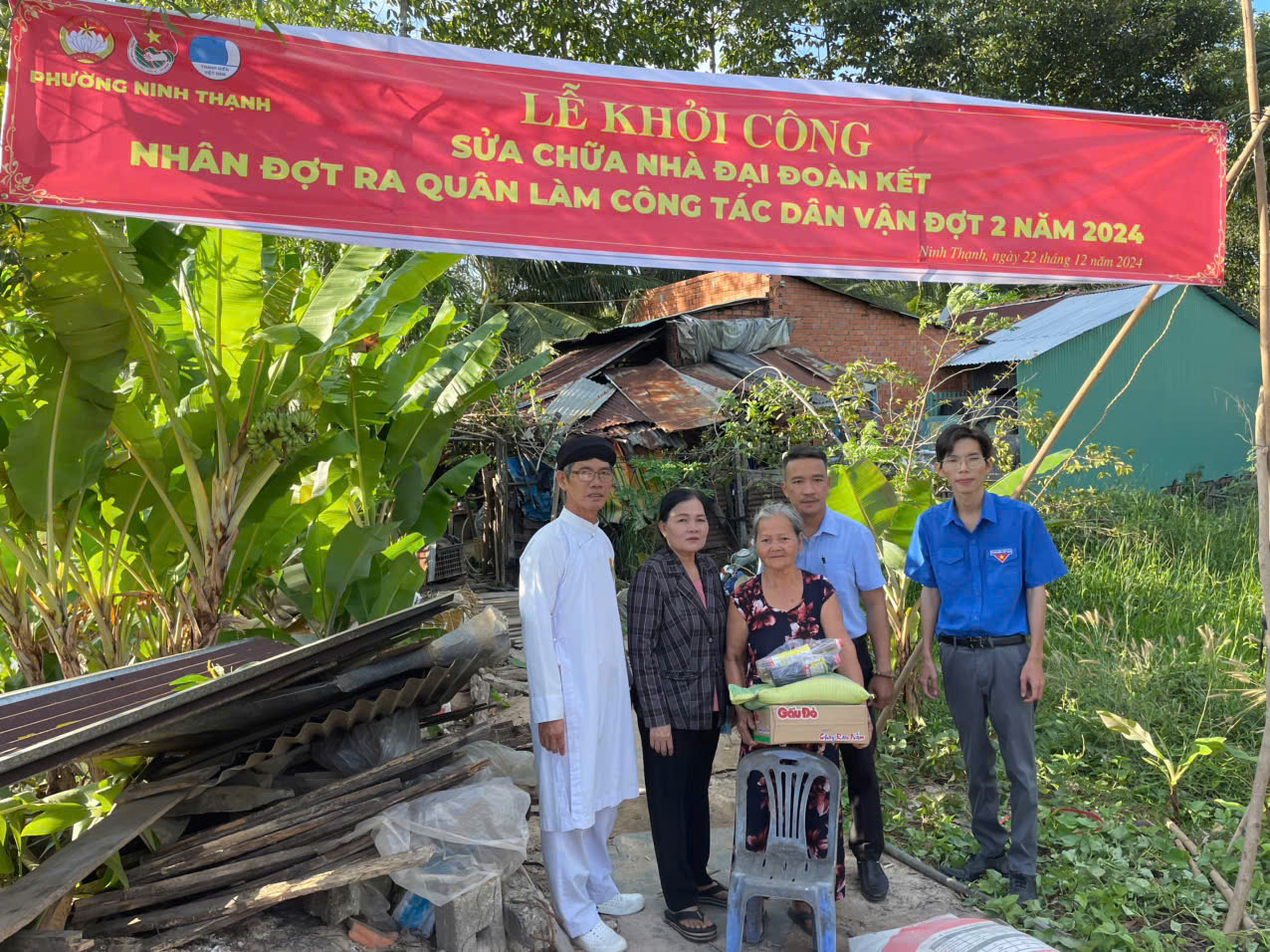 Lễ khởi công sửa chữa nhà Đại đoàn kết