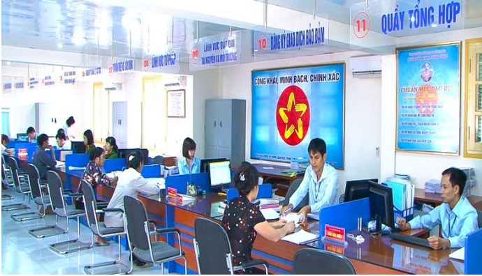 Trước 10/6/2025, hoàn thành cắt giảm, phân định thẩm quyền giải quyết TTHC của chính quyền cấp huyện